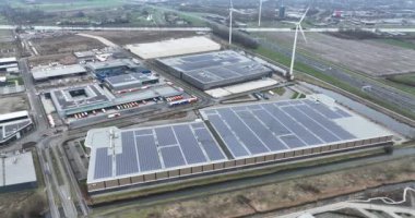 Nieuwegein, Utrecht, Hollanda, 10 Şubat 2024. ALSO, ICT endüstrisinin önde gelen teknoloji sağlayıcılarından biri. Nieuwegein 'de dağıtım servisi. Kooperatif binası. Sürdürülebilir güneş ışığı