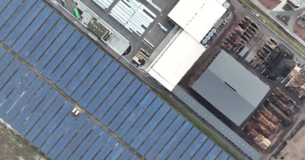 Zonnepaneel Park Een Industrieterrein Genaamd Kristal Solar Park Duurzame Energieproductie — Stockvideo