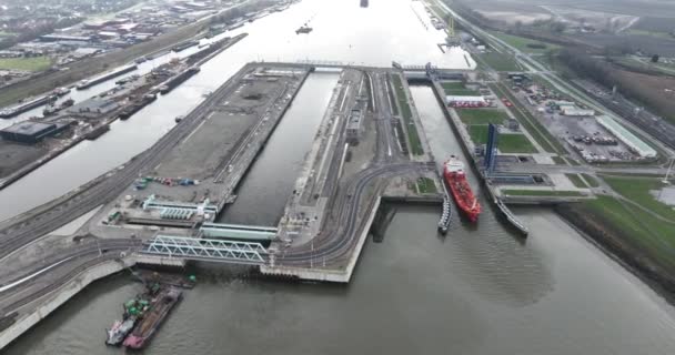 Terneuzen Waterway Sluice Aerial Drone View — 图库视频影像