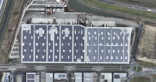 Luftaufnahme Einer Drohne Auf Einem Solarenergieverteilungszentrum Den Niederlanden Logistik Und — Stockvideo