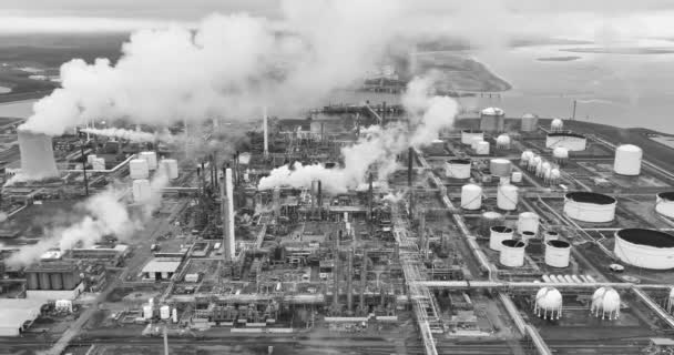 Flygfoto Syn Den Kemiska Industrin Orsakar Föroreningar Och Klimatförändringar Användningen — Stockvideo