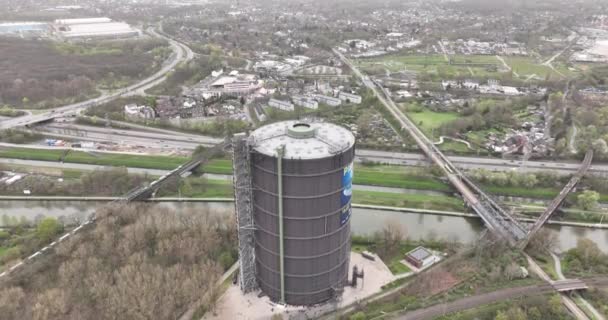 Gasometro Monumento Industriale Punto Riferimento Nella Città Oberhausen Germania Musuem — Video Stock