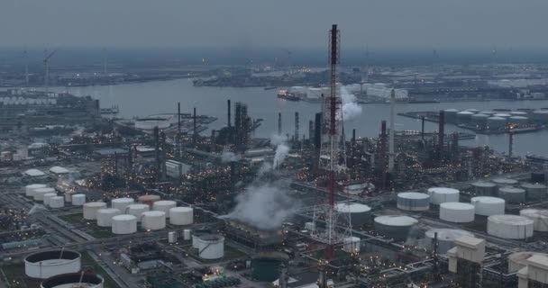 Transformación Productos Petrolíferos Refinería Del Puerto Amberes Bélgica Gran Instalación — Vídeos de Stock