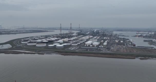 Belçika Nın Antwerp Kentindeki Rafineride Petrol Endüstrisi Rafineri Fosil Yakıt — Stok video