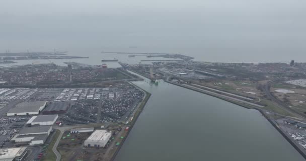 Antwerp Bruges Limanı Zeebrugge Deniz Terminalinin Girişi Burada Arka Planda — Stok video