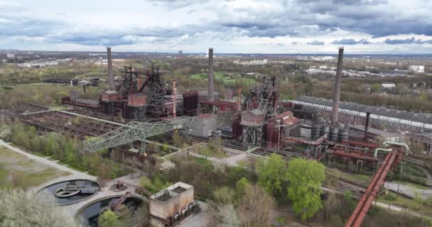 Vista Aérea Drone Landschaft Park Duisburg Monumento Histórico Industrial Ruínas — Vídeo de Stock