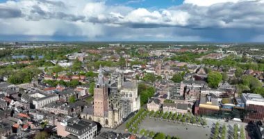 Den Bosch, Hollanda, Katedral hava aracı şehir merkezine bakıyor..