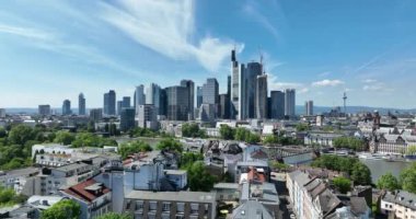 Frankfurt am Main, ofis binaları ve finans bölgesi.