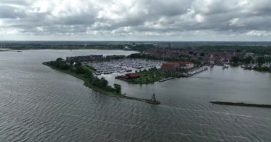 Hollanda, Hoorn Limanı 'nda. Hava kentsel şehir görüntüsü.