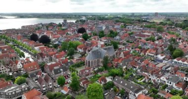 Hoorn, Kuzey Hollanda, Zuiderzee boyunca tarihi bir köy, şimdi de Markermeer, Hollanda.