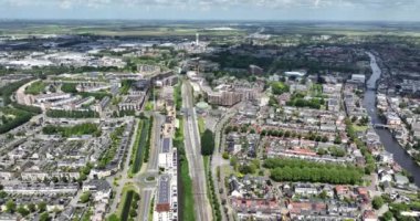 Alphen aan den Rijn, Hollanda, Şehir Merkezi Genel Bakış.