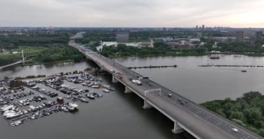 Amsterdam, Kuzey Hollanda, Hollanda, 26 Temmuz 2024: Amsterdam 'daki A10 otoyolunun bakımı.
