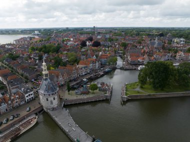 De Hoofdtoren, Hoorn 'daki anıt, Kuzey Hollanda, Hollanda. Hava görünümü.