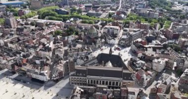 Charleroi, Place Charles II, Belçika, Şehir Meydanı Genel Bakış