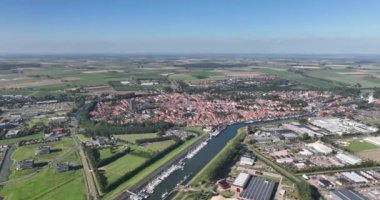 Zierikzee, Zeeland, deniz manzaralı şehir..