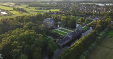 Amerongen Kalesi, düğün yeri Utrecht, Hollanda yakınlarındaki anıtsal kale. Hava boşluğu görünümü.