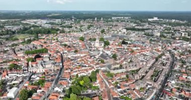 Bergen op Zoom şehri genel değerlendirmesi. Hava aracı görünümü.