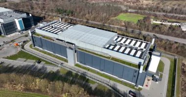Veri Merkezlerinde hava aracı görüntüsü, Rechenzentrum Frankfurt 3,