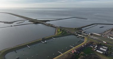 Kornwerderzand 'daki hava sahaları..