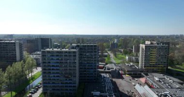 Öğrenci kampüsü, öğrenciler için konutlar. Uilenstede, Hollanda. Hava görünümü.