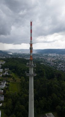 TV kulesi anten, Fernsehturm deneme, yayın, sinyal, radyo 5G hava görüntüsü