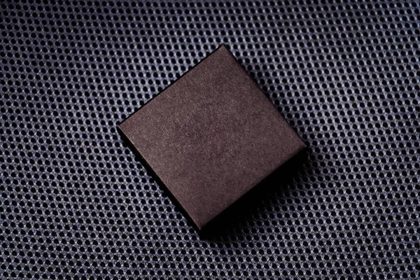 Caja Cartón Negro Sobre Fondo Oscuro Maqueta Caja Regalo Negra —  Fotos de Stock