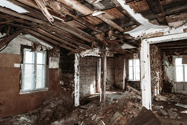 Casa Vieja Abandonada Necesita Mejorar Hogar Interior Necesidad Reparación Renovación — Foto de Stock