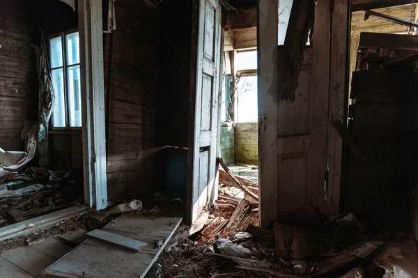 Abandonado Old House Broken Door Home Melhoria Necessária Interior Necessidade — Fotografia de Stock