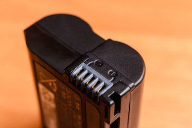 dslr kamera şarj pili kapat.