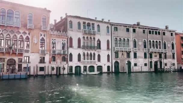 Grande Canal Veneza Bela Vista Sobre Cidade Partir Água — Vídeo de Stock
