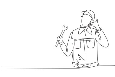 Sürekli bana jest diyen bir teknisyen çiziyor ve garajdaki bozuk araba motorunu tamir etmek için ingiliz anahtarı tutuyor. Başarı konsepti. Tek çizgi çizimi tasarım vektörü grafik çizimi