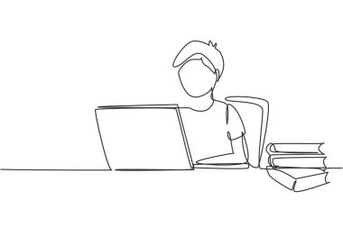 Dizüstü bilgisayar ve kitap yığınıyla çalışan tek sıra çizen kız. Okula geri dönmek, zeki öğrenci, online eğitim konsepti. Dinamik bir çizgi çizer grafik tasarım vektörü çizer