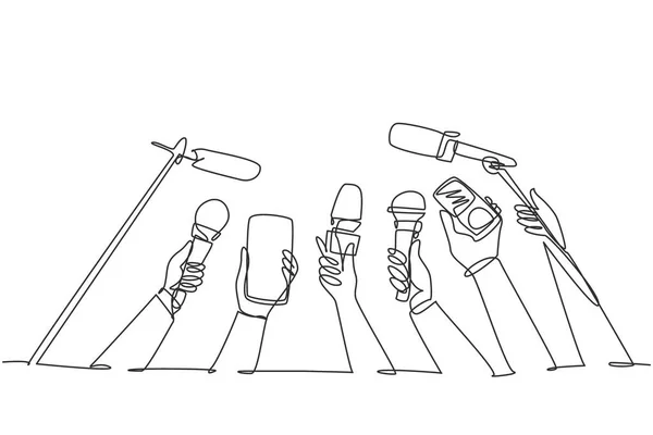 Mikrofonla Çizmeye Devam Gazetecilik Kavramı Mikrofon Tutan Bir Çift Düz — Stok Vektör