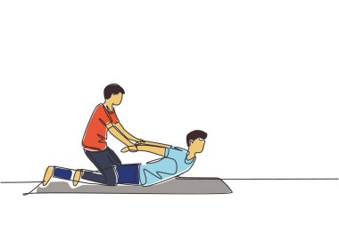Tek sıra halinde profesyonel terapist masaj terapisi yapıyor. Sağlıklı yaşam spa vücut tedavisinin tadını çıkaran bir adam. Rehabilitasyon, fizyoterapi tedavisi. Bir çizgi çizme tasarım vektörü