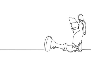 Arap iş kadınlarının bayrak tuttuğu tek sıra, iş dünyasındaki rakiplerini mağlup ederek satranç oyunu kazanıyor. Strateji başarısı güçlü hamleleri avantaj olarak kullanır. Bir çizgi çizme tasarım vektörü