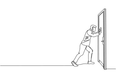 Tek sıra halinde iş adamı beyaz ahşap kapı çerçevesinde kapalı kapıyı itiyor. İş sorunları. Başarı için güç. Kapalı kapılar açılıyor. Devamlı çizgi tasarımı grafik vektör illüstrasyonu