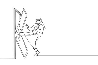 Tek sıra halinde çekilen Arap işadamı kapı kırılana kadar kapıyı tekmeliyor. Adam kapıyı tekmeliyor ve yok ediyor. Engelleri aşma konsepti. Devamlı çizgi çizimi grafik vektörü