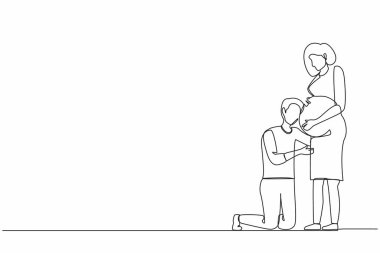 Sürekli bir çizgi çizen adam ya da koca diz çöküp hamile karısının karnını dinliyor ve yeni doğmuş bir bebek bekliyor. Gelecekteki ebeveyn karakteri. Tek çizgi çizimi tasarım vektörü grafik çizimi