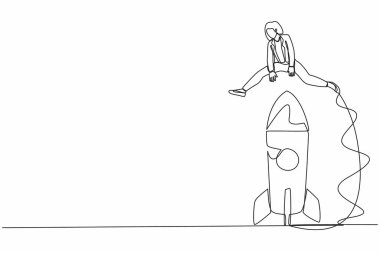 Tek sıra halinde, iş kadını büyük roketin üzerinden atlıyor. Uzay roketi uçmaya hazır. Yeni iş projesi. Başarılı başlangıç başlatma hazırlığı. Bir çizgi çizimi tasarım vektörü illüstrasyonu
