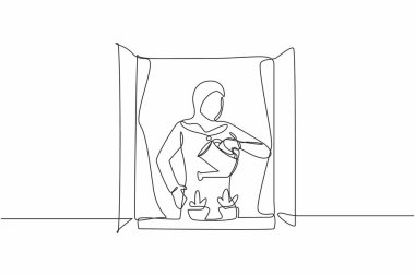 Tek sıra halinde, etkin bir Arap kadını balkonda çiçekleri sularken çekiyor. Bahçıvanlık hobisi yapan genç bir bayan. Ev bahçesi, ev bitkileri. Devamlı çizgi çizimi tasarım vektörü illüstrasyonu