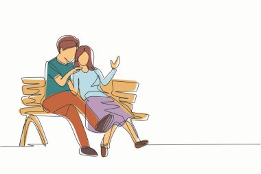 Parktaki bankta romantik çiftleri çeken tek sıra. Mutlu adam sarılıyor ve kadını kucaklıyor. Çiftler evlilik yıldönümünü kutluyor. Bir çizgi çizimi grafik tasarım vektör çizimi