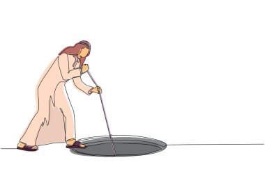 Tek sıra halinde, Arap işadamı ipi deliğe uzatıyor. Meraklı ve büyük bir deliğe bakan bir adam. Fırsattaki iş konsepti, keşif, meydan okuma. Devamlı çizgi çizim tasarım vektörü