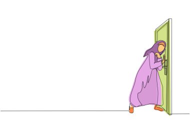 Arabistanlı bir iş kadınının koşarken çizdiği tek çizgi kapıyı kırmak istiyor. İş mücadelesi. Başarı için güç. Kapalı kapılar açılıyor. Aralıksız çizgi çizimi tasarım grafik vektör çizimi