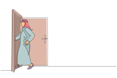 Tek sıra halinde Arap işadamı kapıdan içeri giriyor. Adam kapıyı açtı. Ofiste yeni bir güne başlıyorum. İş konsepti. Aralıksız çizgi çizimi tasarım grafik vektör çizimi