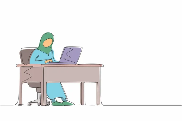 连续画阿拉伯女性的一条线在办公室工作 打字和传递信息的女人 工作场所和交流概念 单线绘图图形设计矢量 — 图库矢量图片