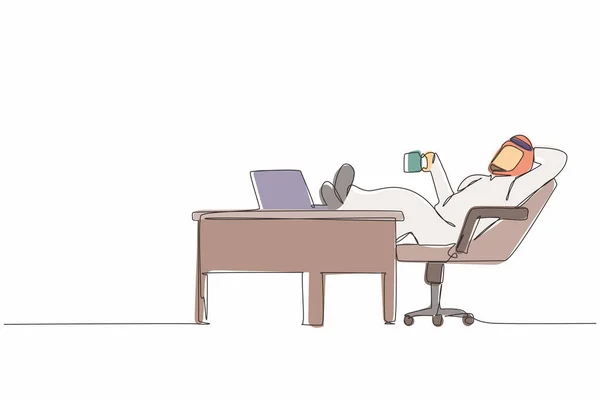 Arabische Geschäftsleute Arbeiten Entspannt Schreibtisch Und Trinken Eine Tasse Kaffee — Stockvektor