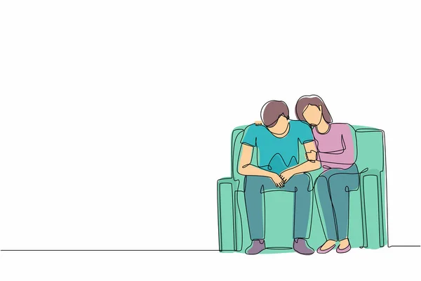 一本の線は 若い思いやりのある女性がソファに座って 落ち込んでいる男の巨大な肩を描き 彼を助け またはサポートしようとしています サポート精神的うつ病 連続線画ベクトルグラフィック — ストックベクタ