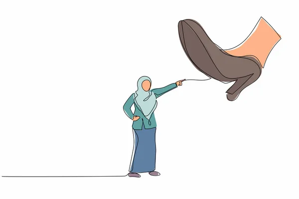 Una Sola Línea Dibujo Árabe Mujer Negocios Frente Los Zapatos — Vector de stock