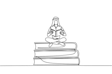 Tek sıra halinde, büyük kitap yığınları üzerinde bağdaş kurmuş bir Arap çiziyor. Çizgi roman. Ders kitabını oku. Bilimsel dergi oku. İçgörü artışı okuyorum. Devamlı çizgi tasarımı grafik çizimi