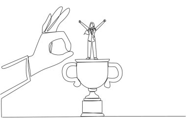 Büyük kupa üzerinde duran tek sıra iş kadınını çekiyor. İşimizin başarısını kutluyoruz. Dolandırıcı rakipleri var. Çaresiz düşmek. Bir çizgi tasarımı vektör illüstrasyonu